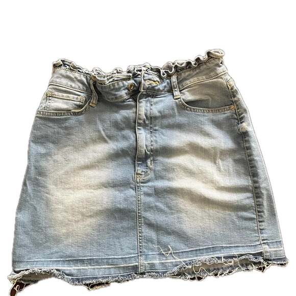 Arizona Jean Co Blue Denim Mini Skirt Ruffled Paperbag Waist Distressed Hem - Picture 1 of 3